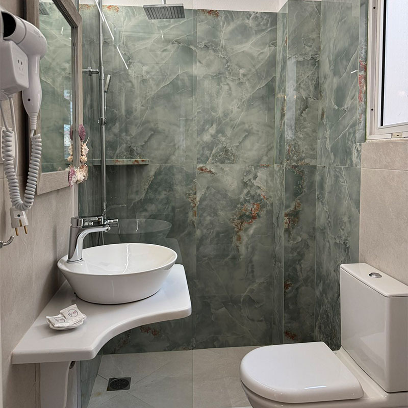 Alexandros Studios Poros