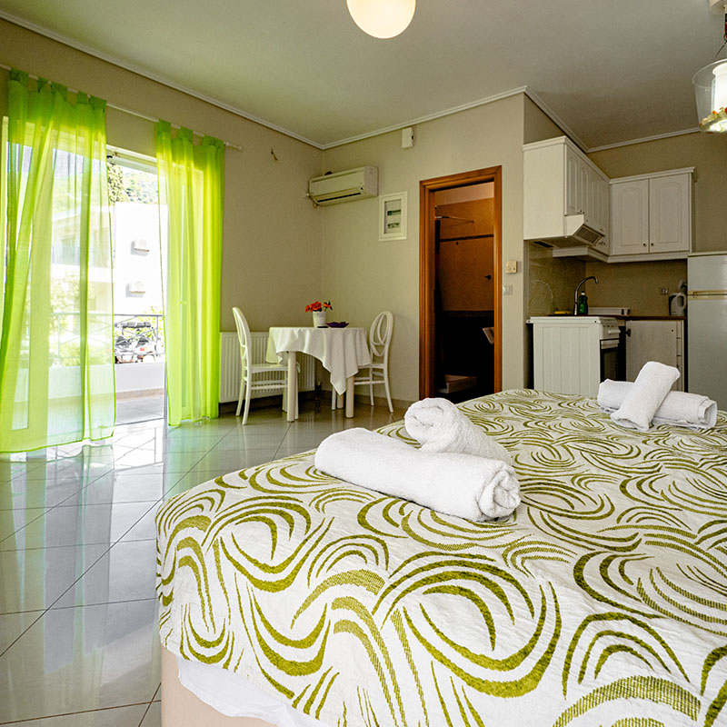 Muses Villa Poros