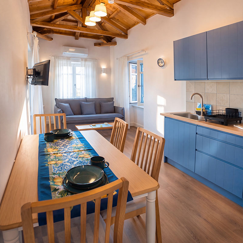Theros Poros Stone Residences
