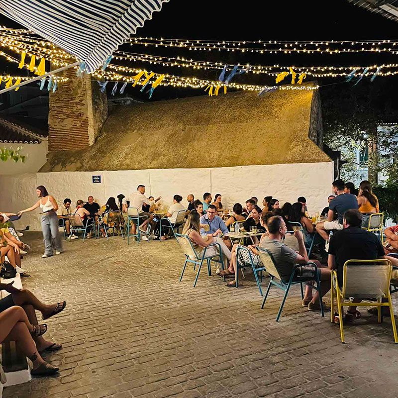 Flotter Bar Poros