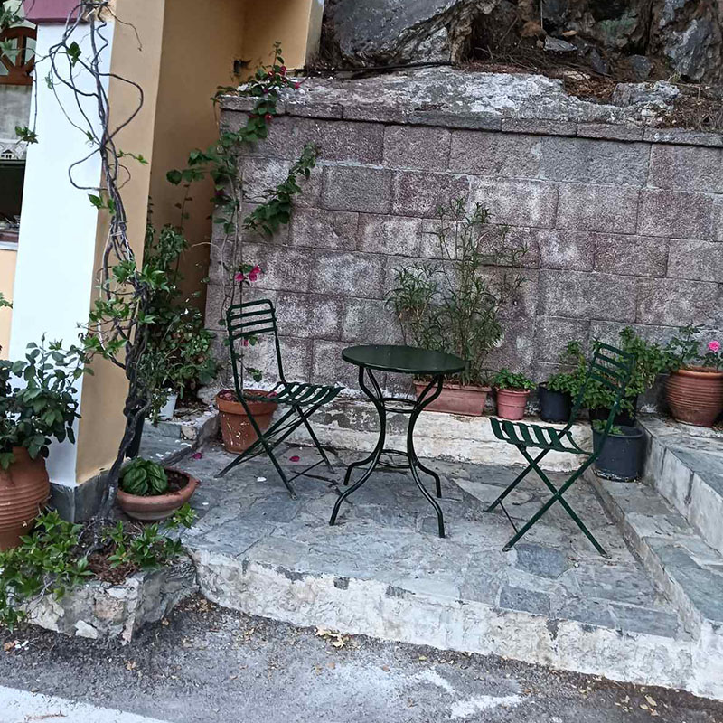 Melistakto Poros