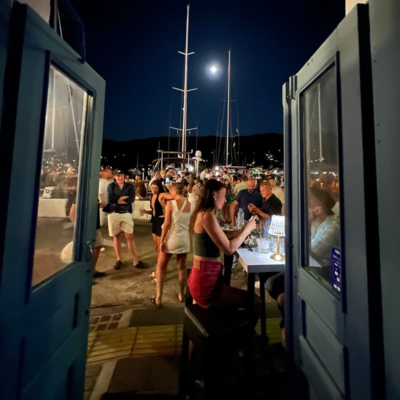 Yacht+ The Bar Poros