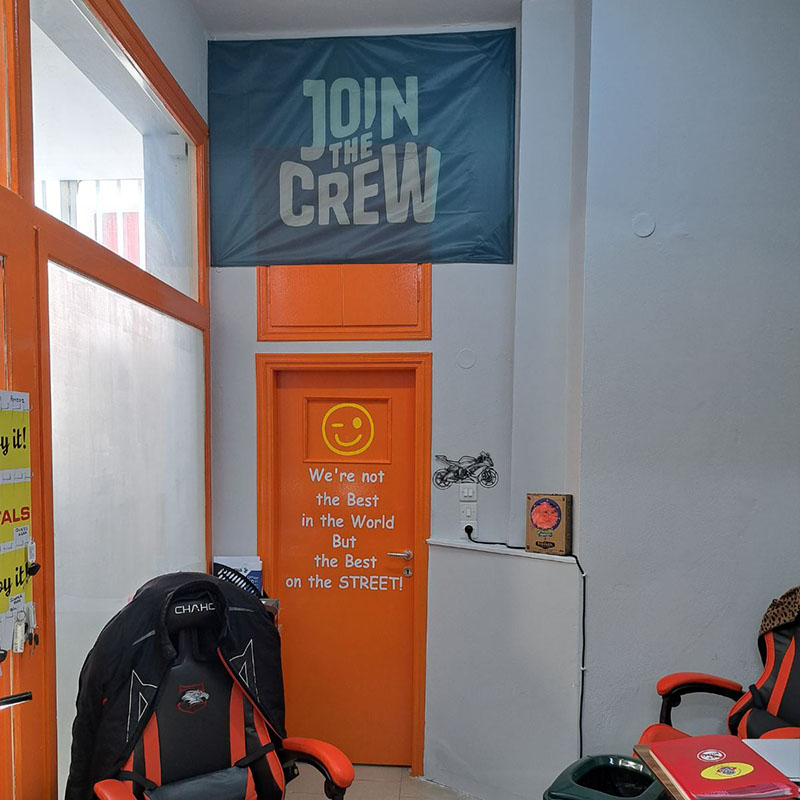 ESID Streetways Auto - Moto Rentals Poros