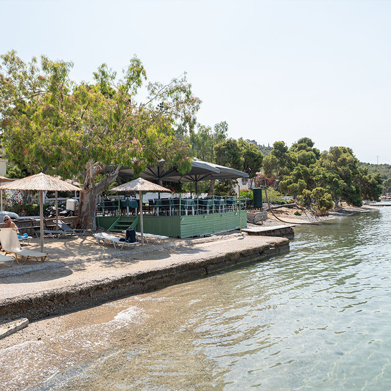 Vasilis Mourtzoukos Restaurant