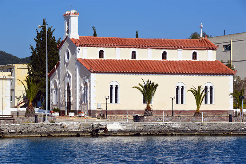 Churches in Poros island