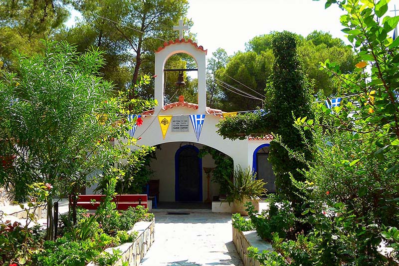 Churches in Poros island